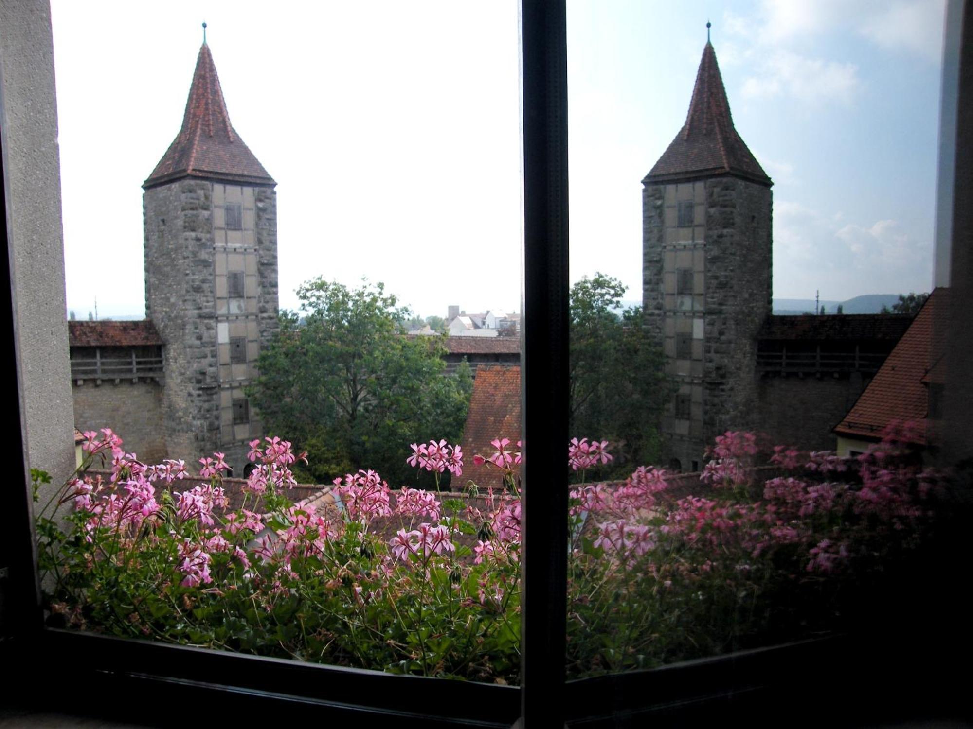 Pension Hofmann-Schmoelzer Rothenburg ob der Tauber Dış mekan fotoğraf
